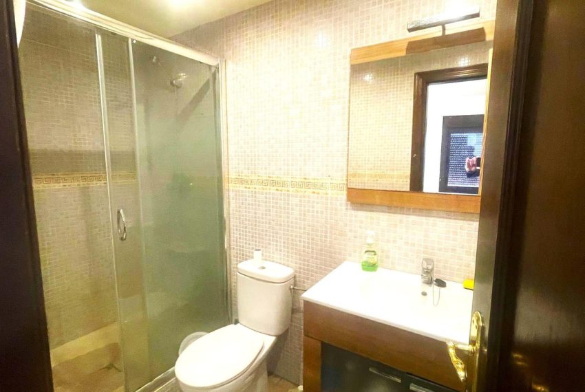 R5078656-Villa-For-Sale-El-Padron-Detached-3-Beds-430-Built-10