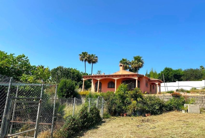 R5078656-Villa-For-Sale-El-Padron-Detached-3-Beds-430-Built-17