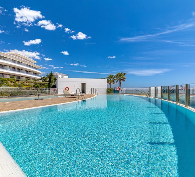 R5079970-Image 1-Penthouse - 4 Beds - 189 Built