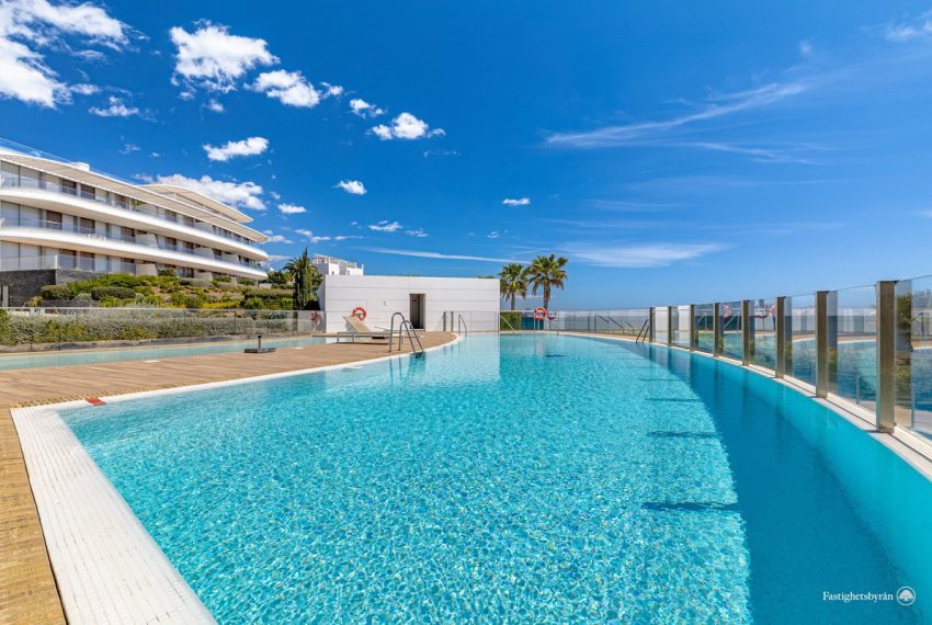R5079970-Apartment-For-Sale-Estepona-Penthouse-4-Beds-189-Built