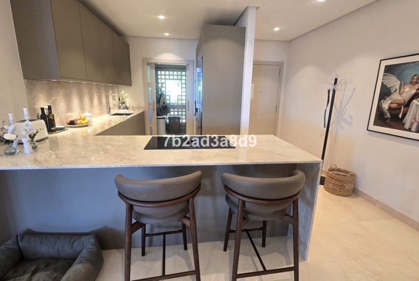 R5080099-Apartment-For-Sale-The-Golden-Mile-Penthouse-2-Beds-206-Built-12