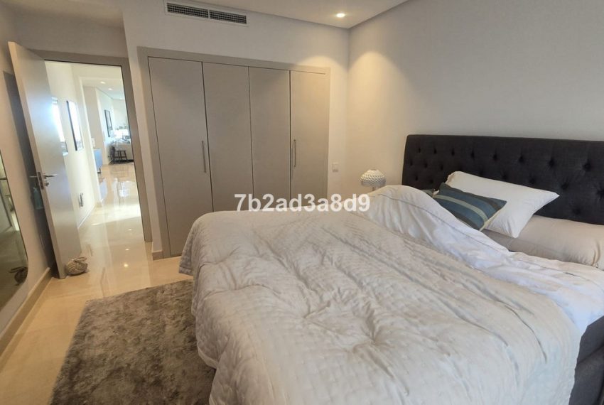 R5080099-Apartment-For-Sale-The-Golden-Mile-Penthouse-2-Beds-206-Built-18