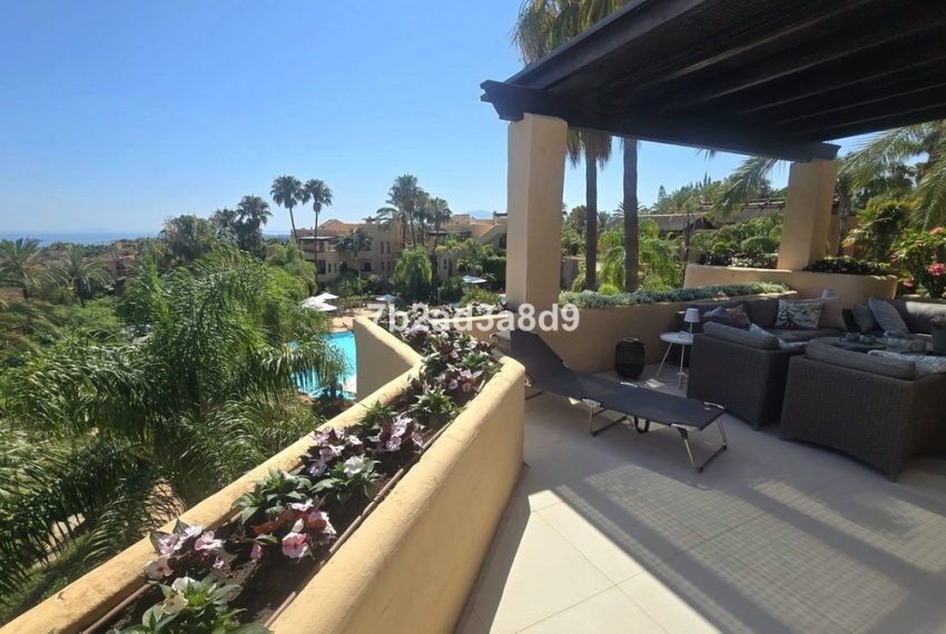 R5080099-Apartment-For-Sale-The-Golden-Mile-Penthouse-2-Beds-206-Built-2