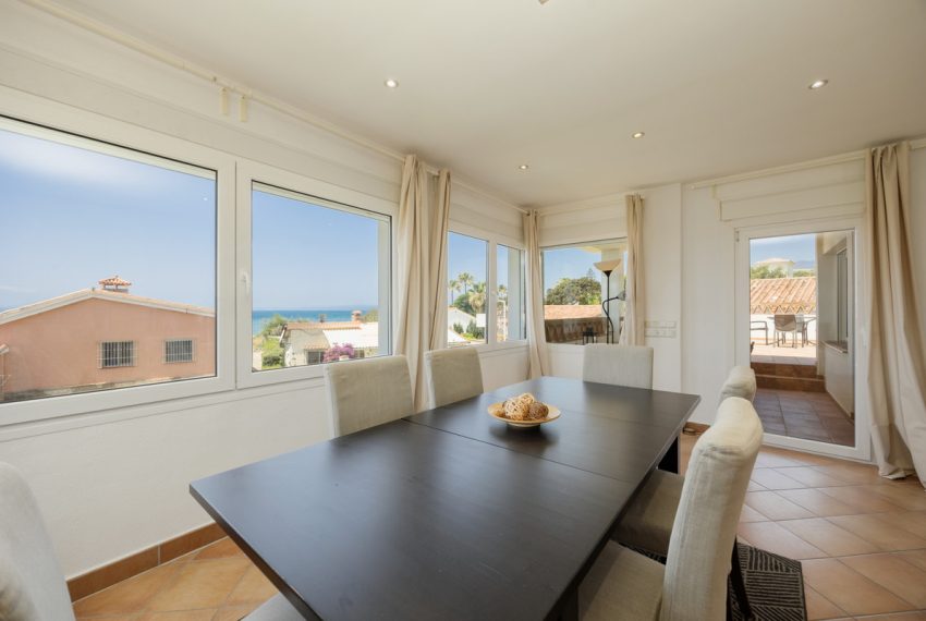 R5080297-Villa-For-Sale-Costabella-Detached-4-Beds-200-Built-1