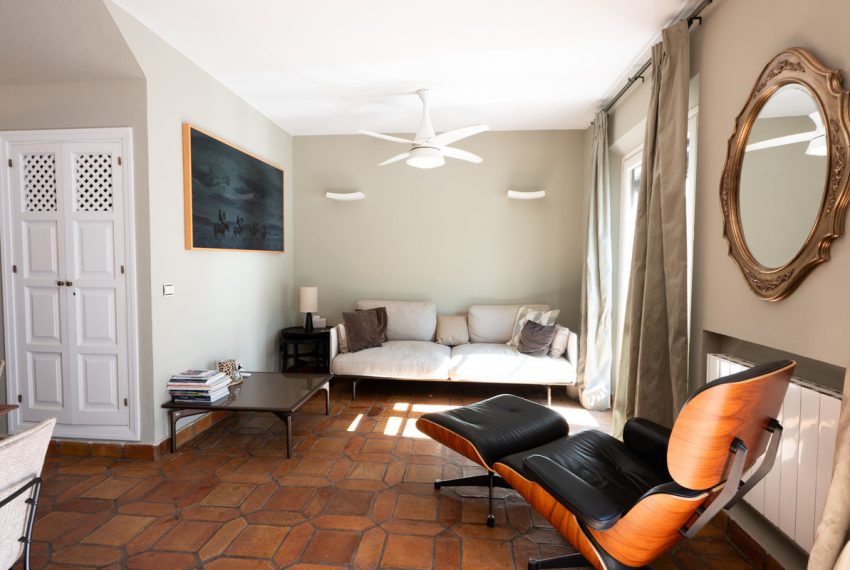 R5080300-Townhouse-For-Sale-The-Golden-Mile-Terraced-2-Beds-210-Built-6