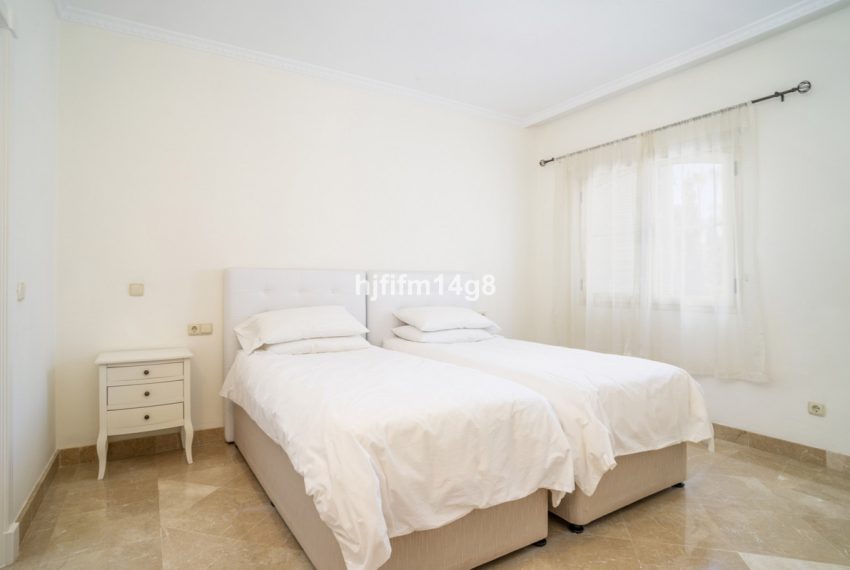 R5080336-Townhouse-For-Sale-Nueva-Andalucia-Terraced-3-Beds-385-Built-15