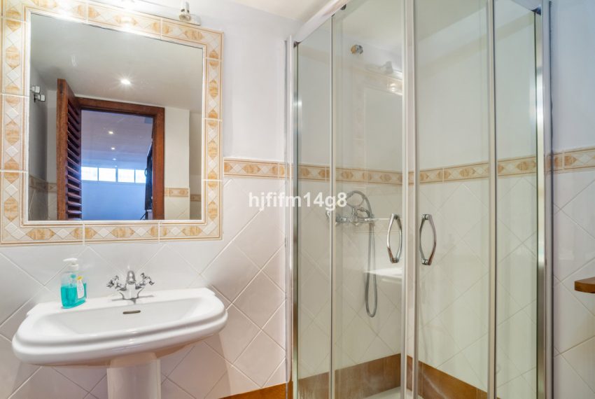 R5080336-Townhouse-For-Sale-Nueva-Andalucia-Terraced-3-Beds-385-Built-19
