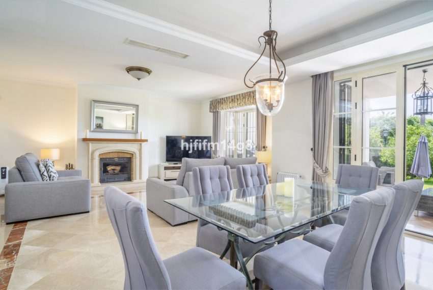 R5080336-Townhouse-For-Sale-Nueva-Andalucia-Terraced-3-Beds-385-Built-3