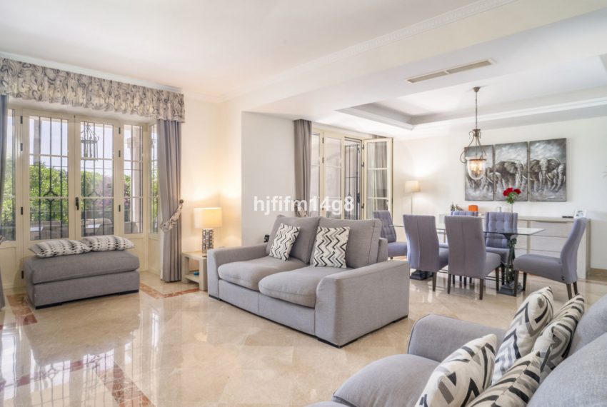 R5080336-Townhouse-For-Sale-Nueva-Andalucia-Terraced-3-Beds-385-Built-5