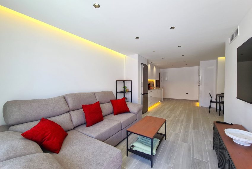 R5080939-Apartment-For-Sale-Estepona-Penthouse-4-Beds-104-Built-1