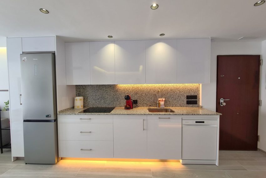 R5080939-Apartment-For-Sale-Estepona-Penthouse-4-Beds-104-Built-2