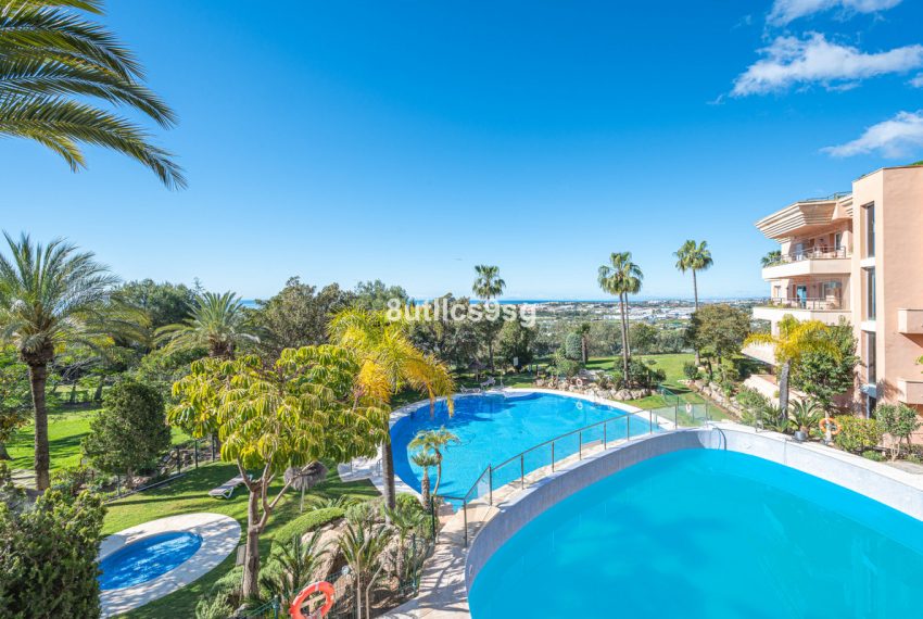R5081176-Apartment-For-Sale-Nueva-Andalucia-Ground-Floor-3-Beds-162-Built