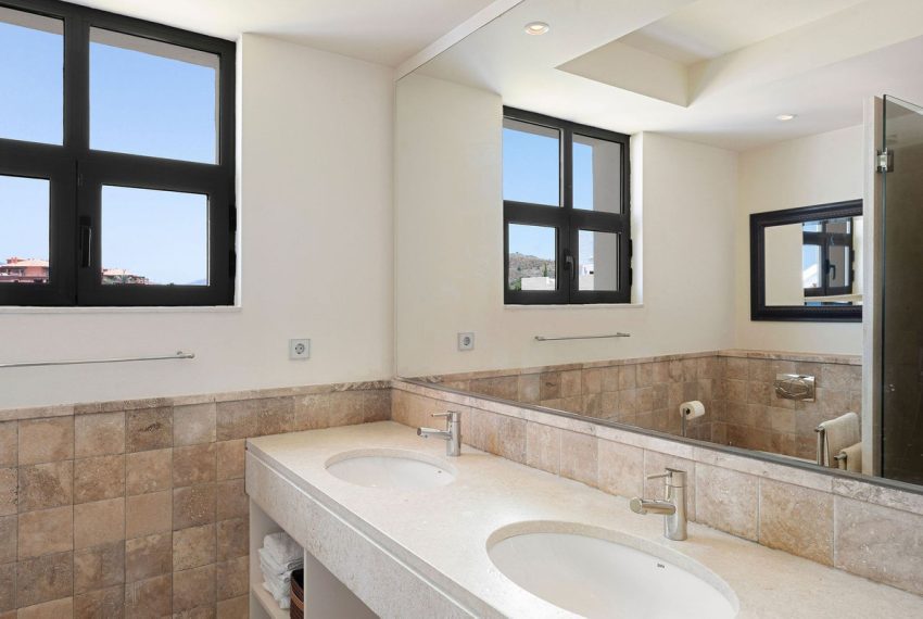 R5081428-Apartment-For-Sale-Los-Flamingos-Penthouse-2-Beds-120-Built-15