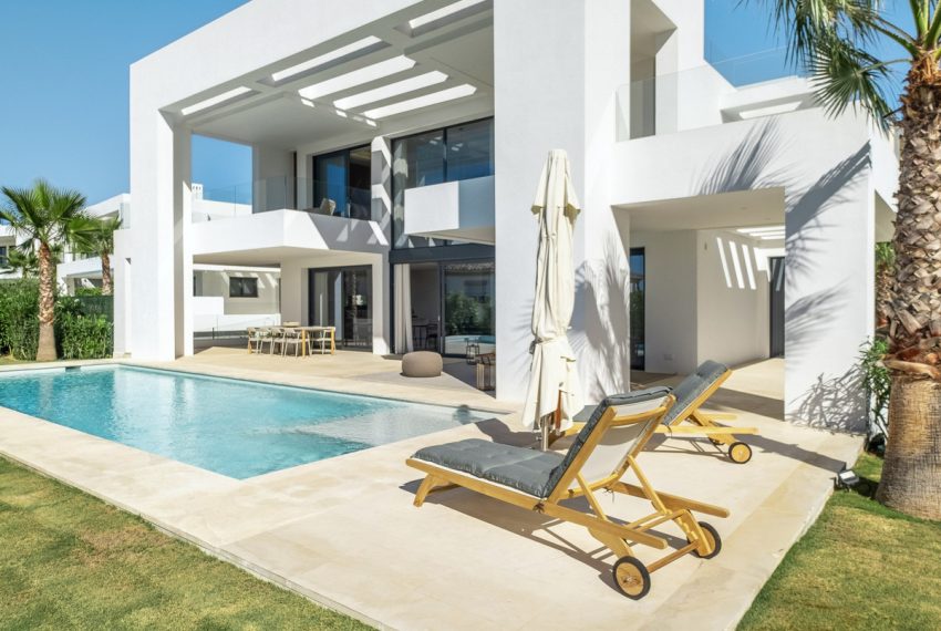 R5081488-Villa-For-Sale-El-Paraiso-Detached-6-Beds-582-Built-10