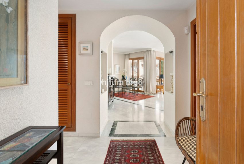 R5081500-Apartment-For-Sale-Nueva-Andalucia-Middle-Floor-2-Beds-136-Built-15