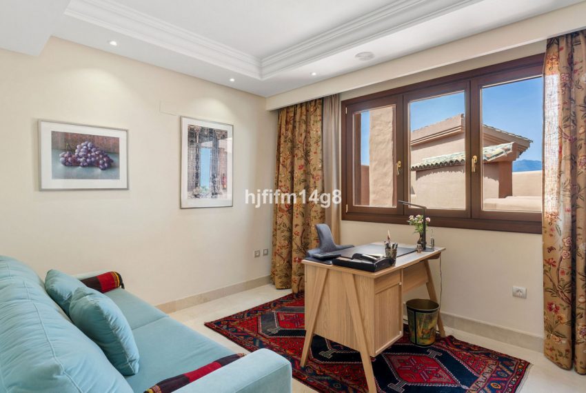 R5081506-Apartment-For-Sale-Estepona-Penthouse-3-Beds-184-Built-11