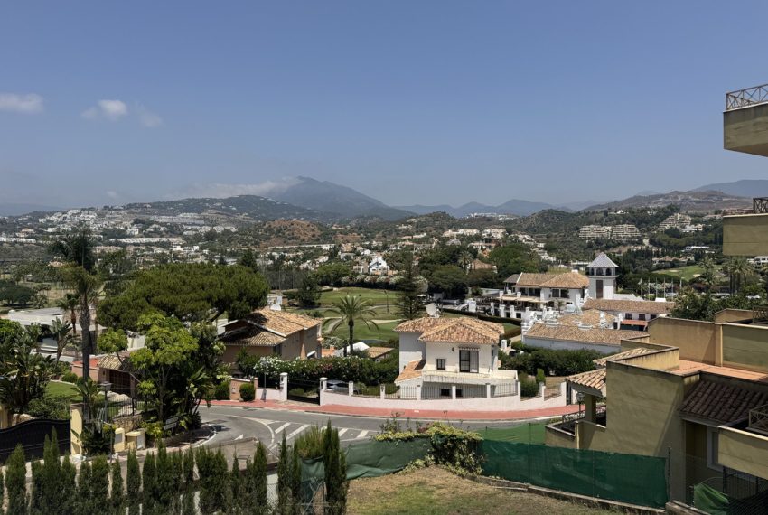 R5081611-Apartment-For-Sale-Nueva-Andalucia-Middle-Floor-1-Beds-109-Built-1