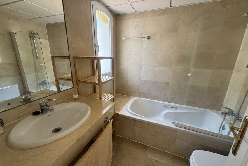 R5081611-Apartment-For-Sale-Nueva-Andalucia-Middle-Floor-1-Beds-109-Built-7