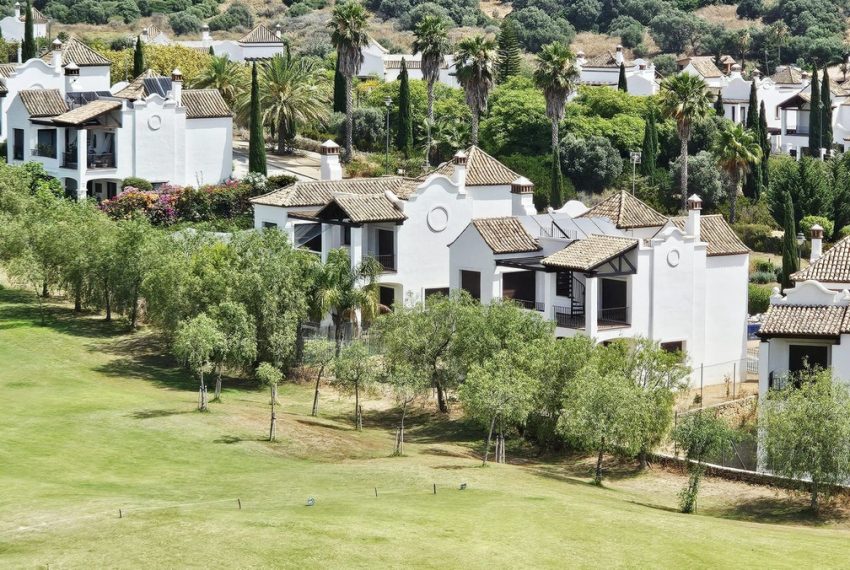 R5081617-Villa-For-Sale-Estepona-Detached-3-Beds-210-Built-1