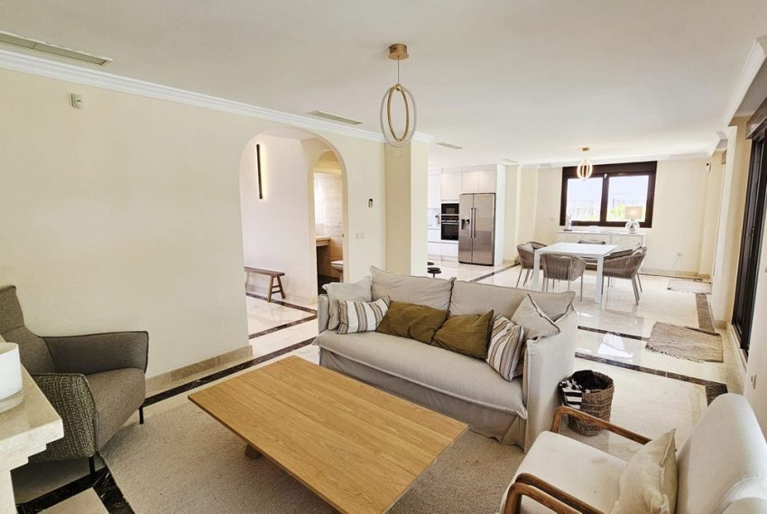R5081617-Villa-For-Sale-Estepona-Detached-3-Beds-210-Built-5