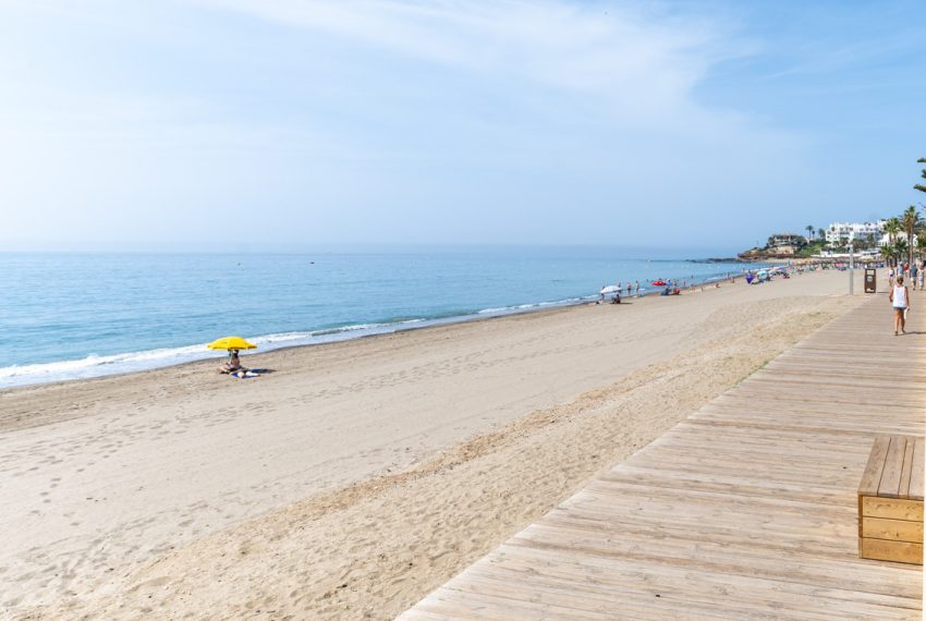 R5081692-Apartment-For-Sale-La-Cala-de-Mijas-Penthouse-2-Beds-82-Built-2