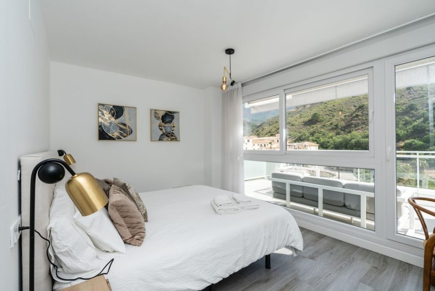 R5083129-Apartment-For-Sale-Benahavis-Penthouse-3-Beds-135-Built-1