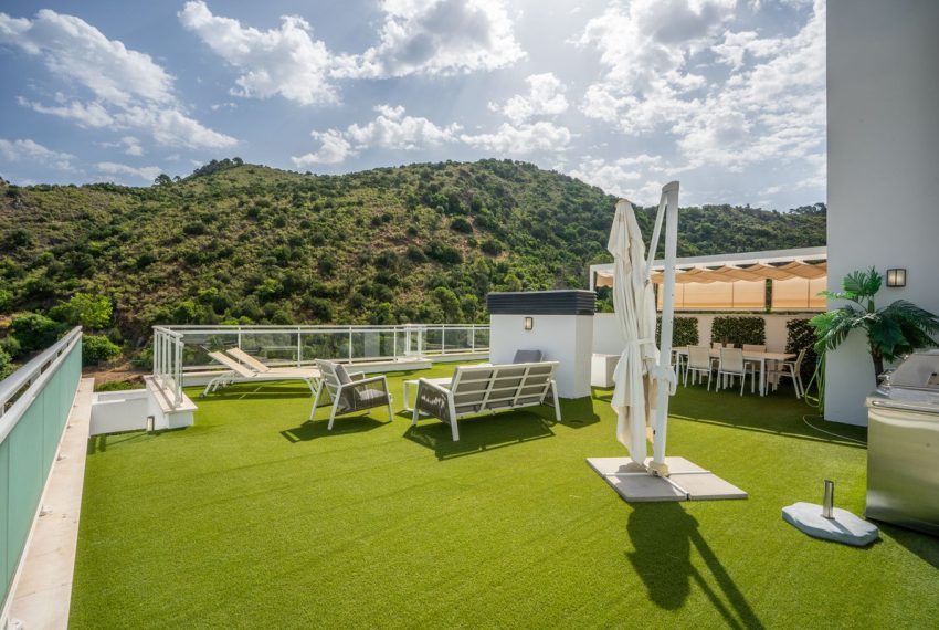 R5083129-Apartment-For-Sale-Benahavis-Penthouse-3-Beds-135-Built