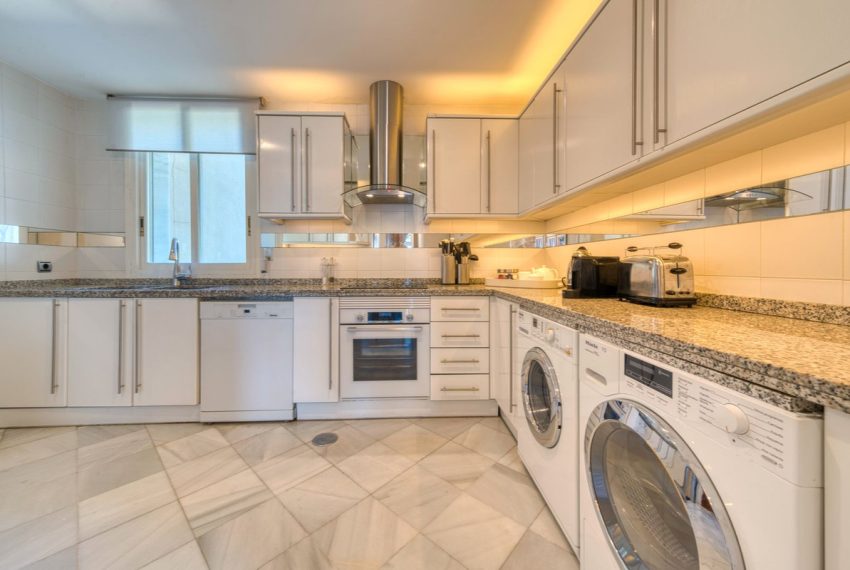 R5083393-Apartment-For-Sale-Puerto-Banus-Middle-Floor-3-Beds-305-Built-5