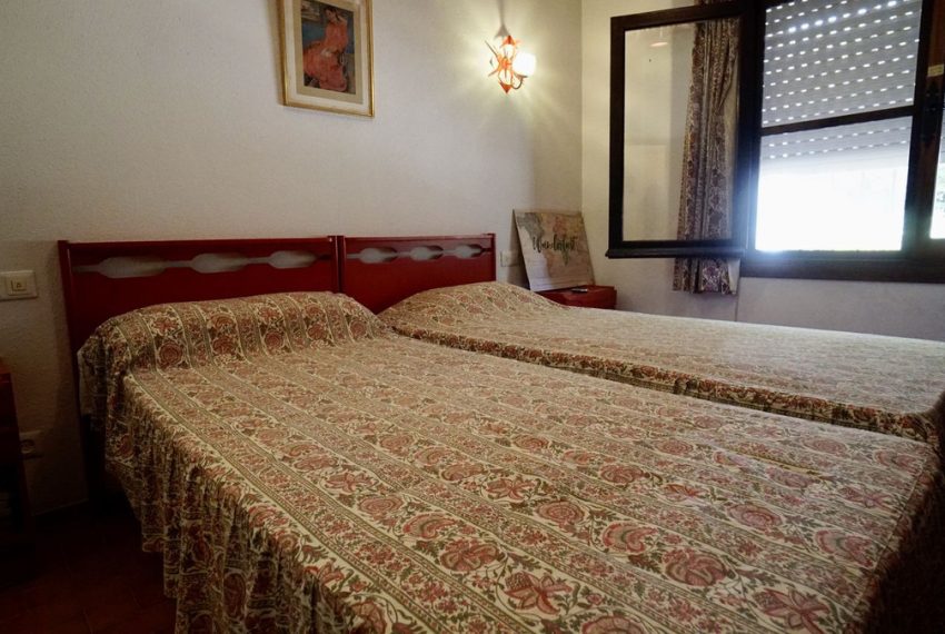 R5083873-Villa-For-Sale-El-Paraiso-Detached-3-Beds-220-Built-9