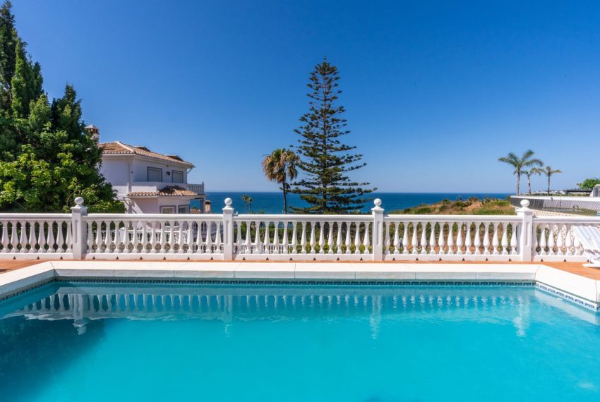 R5083999-Villa-For-Sale-Mijas-Costa-Detached-4-Beds-413-Built-1