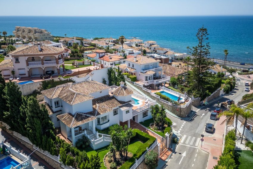 R5083999-Villa-For-Sale-Mijas-Costa-Detached-4-Beds-413-Built-7