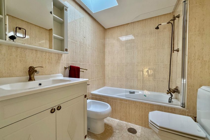 R5085487-Apartment-For-Sale-Marbella-Ground-Floor-3-Beds-150-Built-12