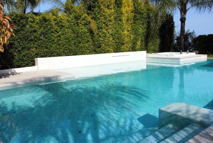 R5103538-Villa-For-Sale-Marbella-Detached-6-Beds-750-Built-10