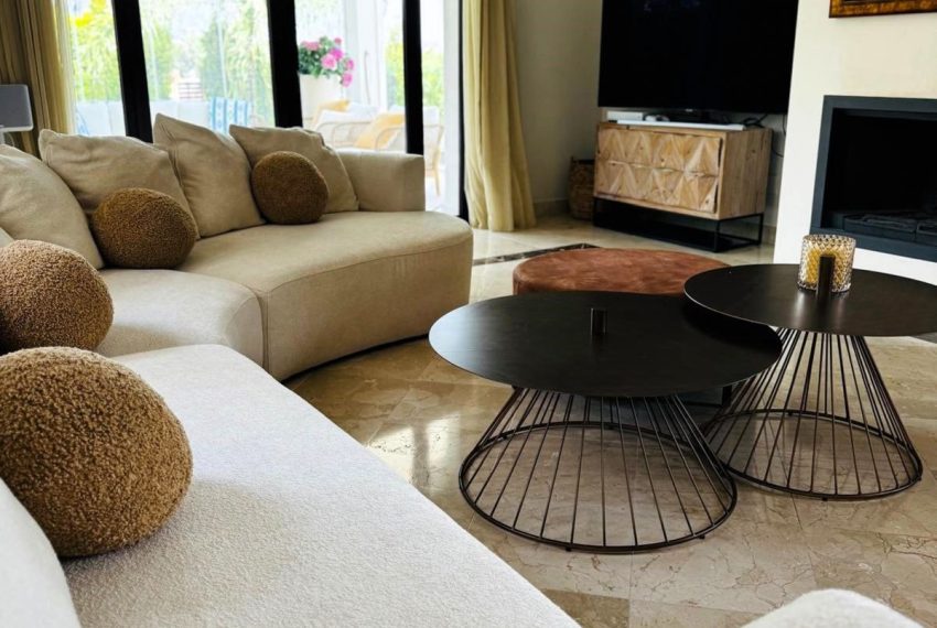 R5103538-Villa-For-Sale-Marbella-Detached-6-Beds-750-Built-19