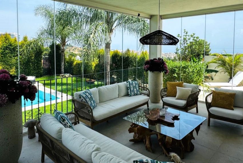 R5103538-Villa-For-Sale-Marbella-Detached-6-Beds-750-Built-4