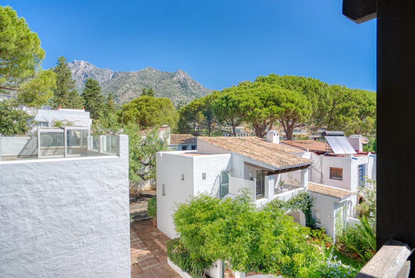R5103679-Villa-For-Sale-The-Golden-Mile-Detached-3-Beds-166-Built-11