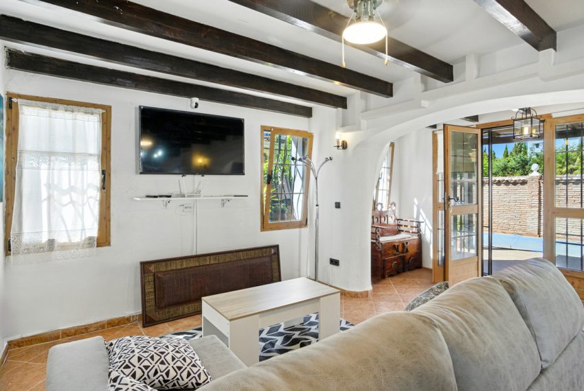 R5103679-Villa-For-Sale-The-Golden-Mile-Detached-3-Beds-166-Built-6