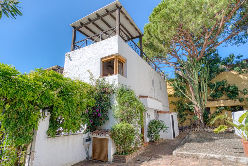 R5103679-Villa-For-Sale-The-Golden-Mile-Detached-3-Beds-166-Built-7
