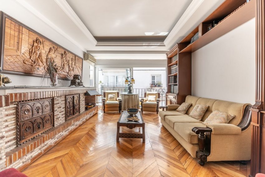 R5104000-Apartment-For-Sale-Marbella-Middle-Floor-3-Beds-130-Built