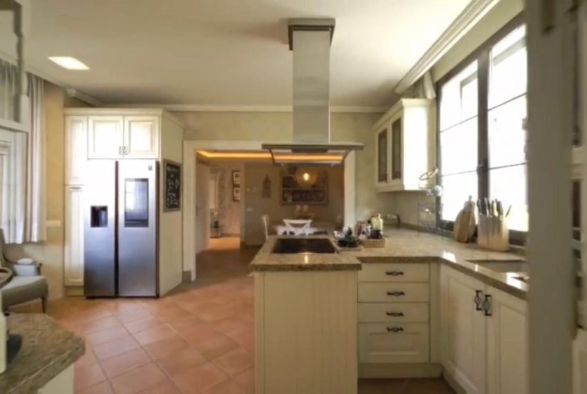 R5104192-Villa-For-Sale-Guadalmina-Baja-Detached-8-Beds-1957-Built-12