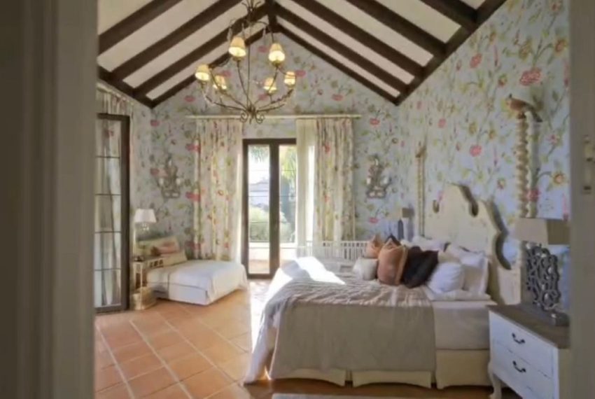 R5104192-Villa-For-Sale-Guadalmina-Baja-Detached-8-Beds-1957-Built-6