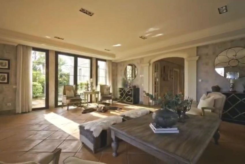 R5104192-Villa-For-Sale-Guadalmina-Baja-Detached-8-Beds-1957-Built-9