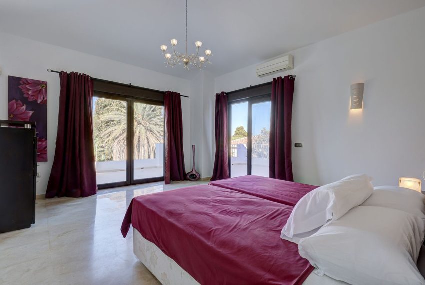 R5104279-Villa-For-Sale-El-Rosario-Detached-5-Beds-326-Built-10