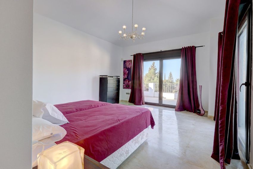 R5104279-Villa-For-Sale-El-Rosario-Detached-5-Beds-326-Built-11