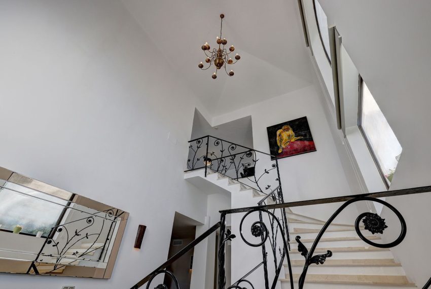 R5104279-Villa-For-Sale-El-Rosario-Detached-5-Beds-326-Built-5