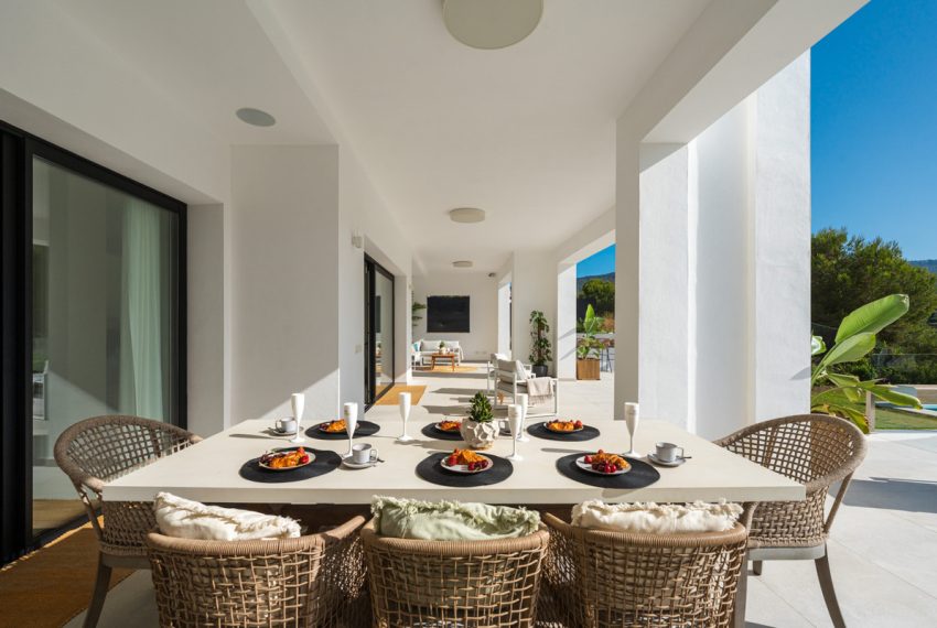 R5104471-Villa-For-Sale-Elviria-Detached-5-Beds-638-Built-12