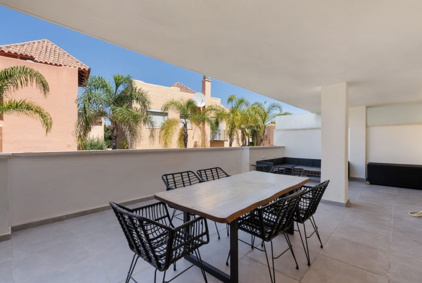 R5104876-Apartment-For-Sale-Nueva-Andalucia-Middle-Floor-2-Beds-109-Built-1