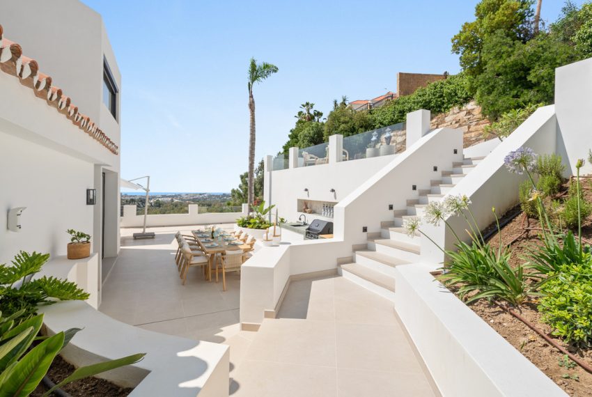R5105161-Villa-For-Sale-Nueva-Andalucia-Detached-5-Beds-444-Built-15