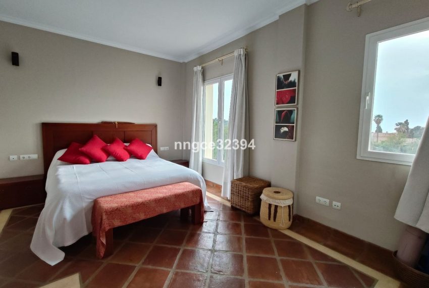 R5106952-Villa-For-Sale-Istan-Detached-3-Beds-155-Built-12