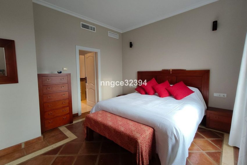 R5106952-Villa-For-Sale-Istan-Detached-3-Beds-155-Built-13